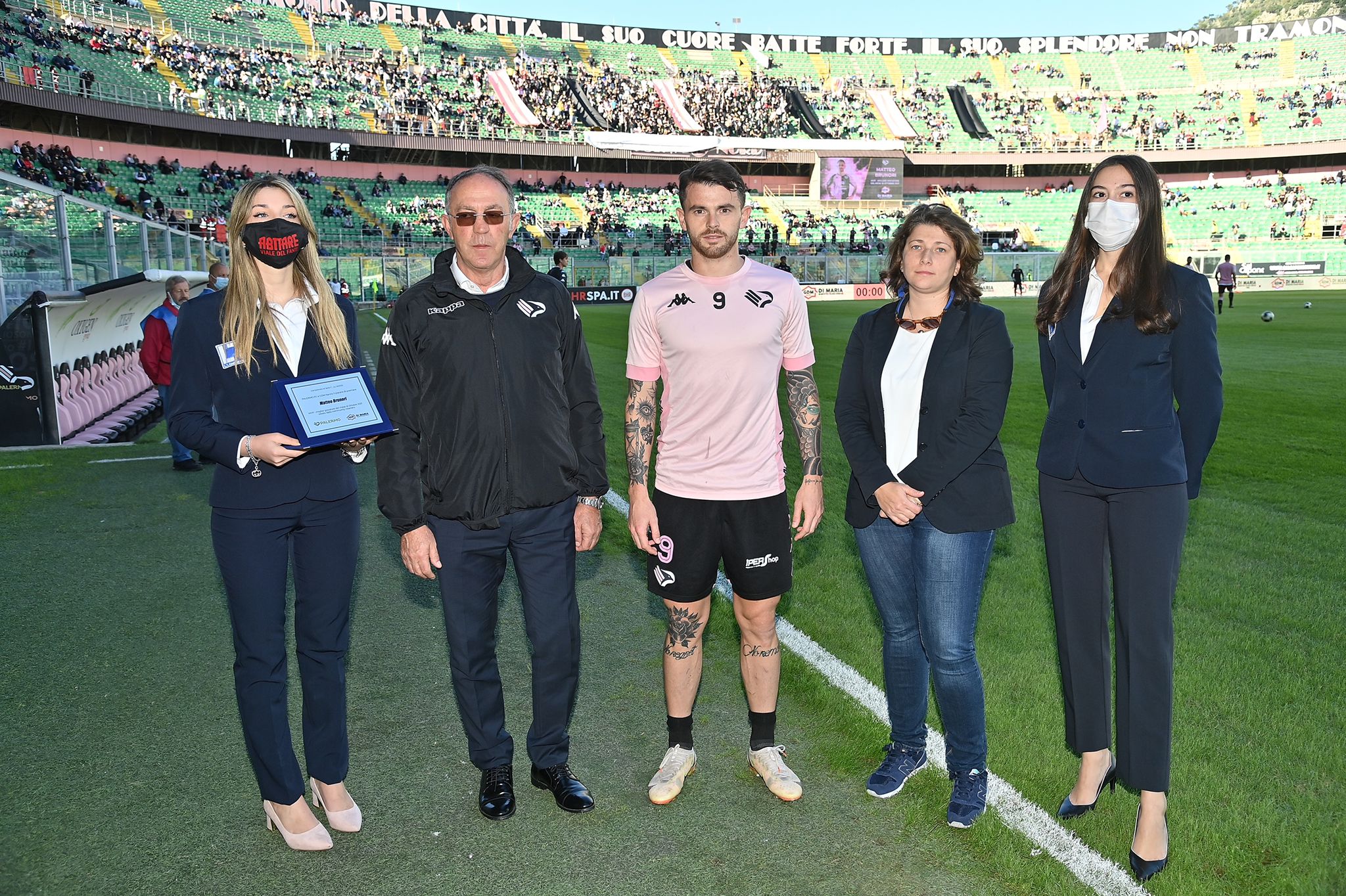 On.Carolina Varchi premio miglior calciatore di ottobre Brunori Palermo Calcio3