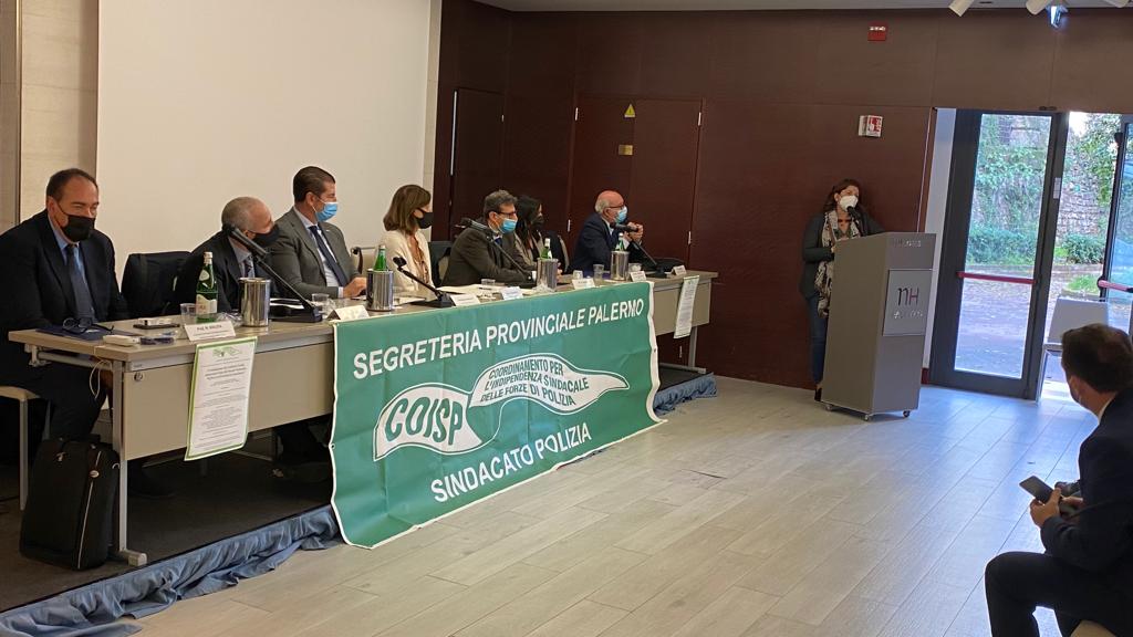 On.Carolina Varchi Convegno COISP Levoluzione dei crimini dodio attraverso luso dei Social Network