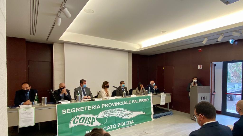 On.Carolina Varchi Convegno COISP Levoluzione dei crimini dodio attraverso luso dei Social Network