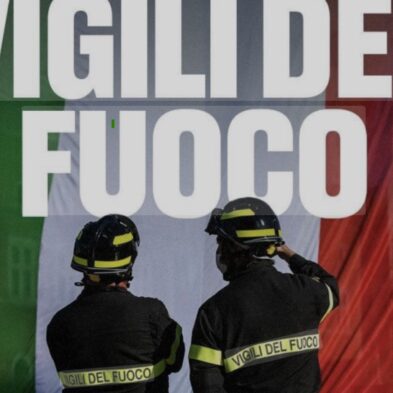 4 vigili del fuoco